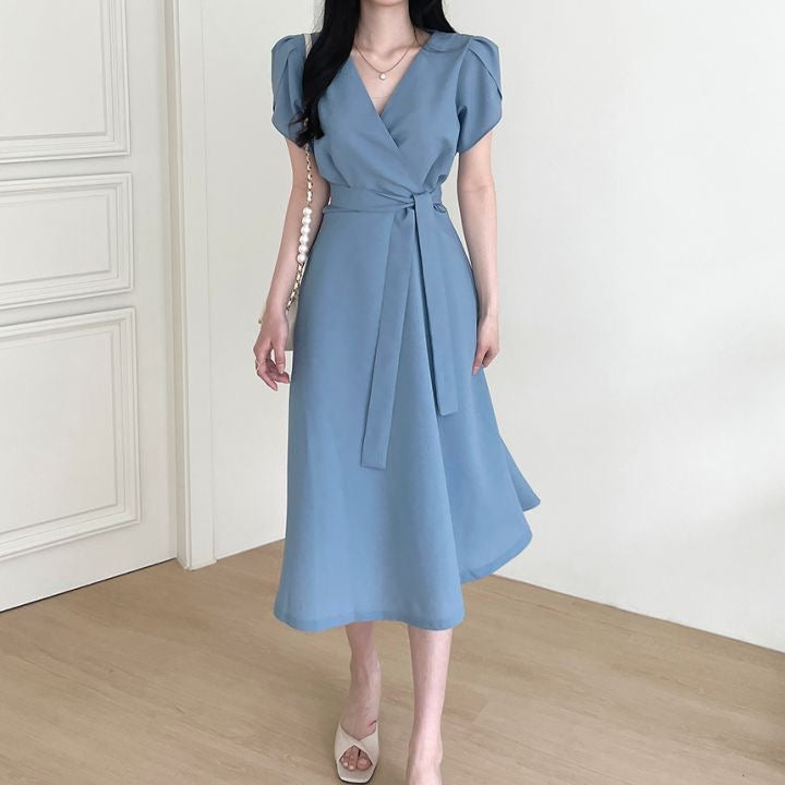 V-Neck Puffed Sleeve Short Sleeve Belted Dress