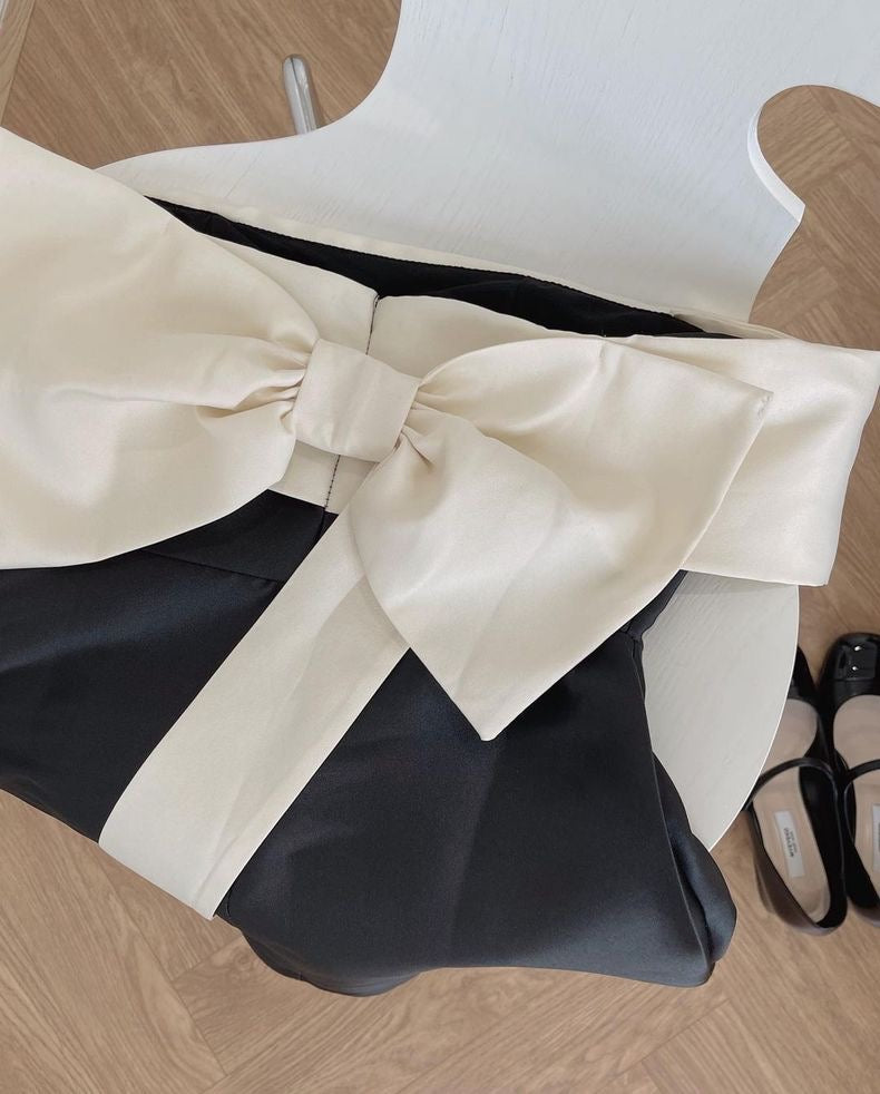 Classic Black & White Drop Shoulder Mini Back Bowtie Dress