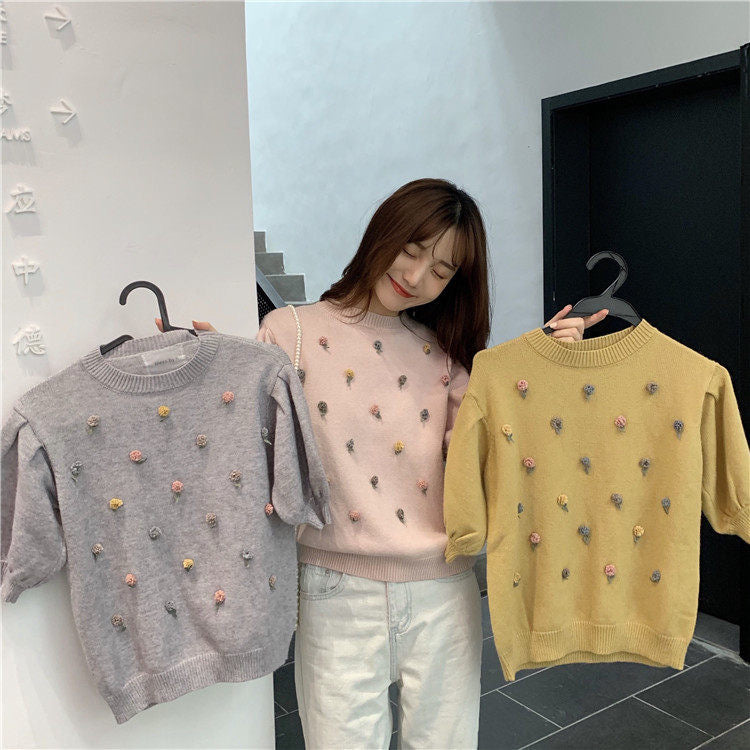 3D Flower Crew Neck Knitted Sweater