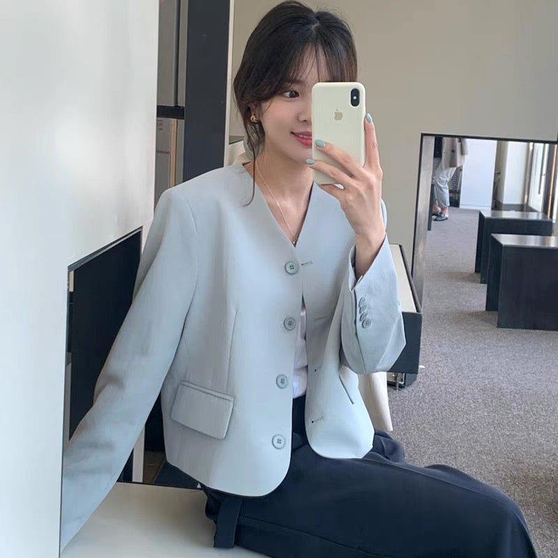 Korean Style Minimalist Collarless Cropped Blazer