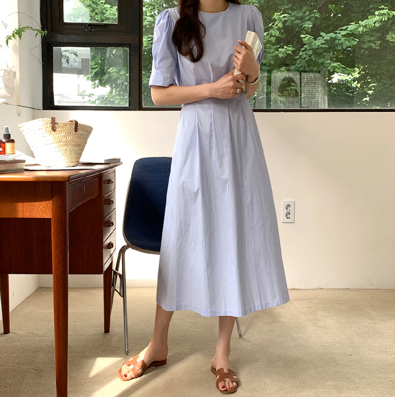 Korean Style Puff Sleeve Pleated Midi Dress