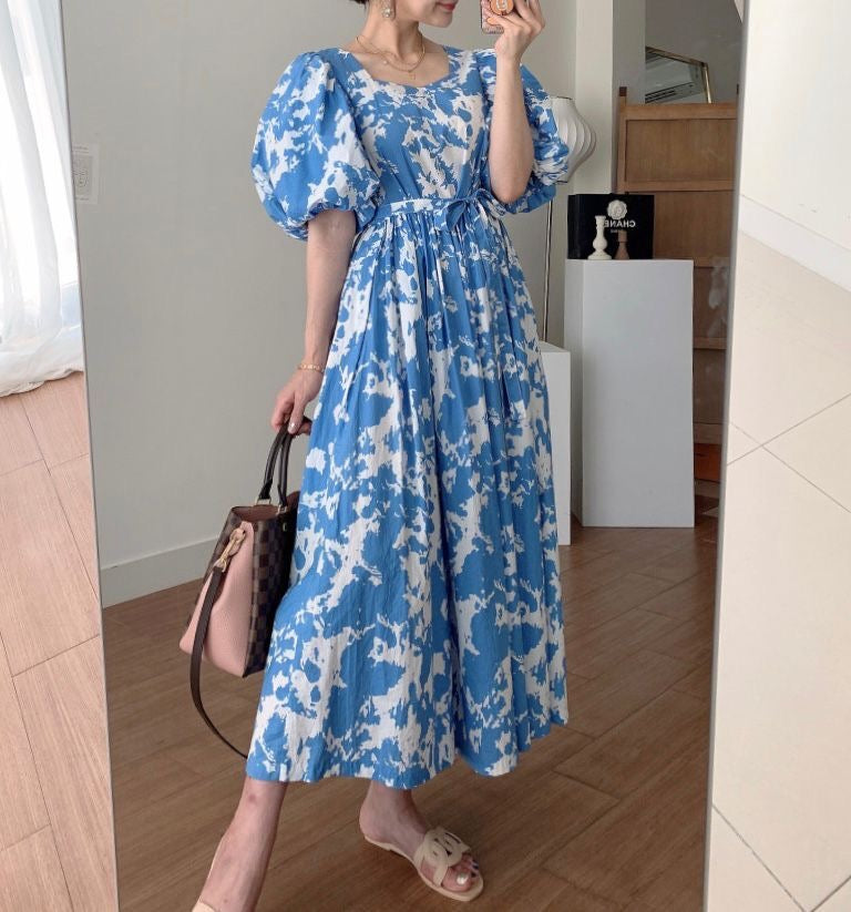 Watercolor Print Puffed Sleeves Dress with Back Details