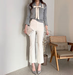 Knit Top with Double Layered Pointed Collar and Tie