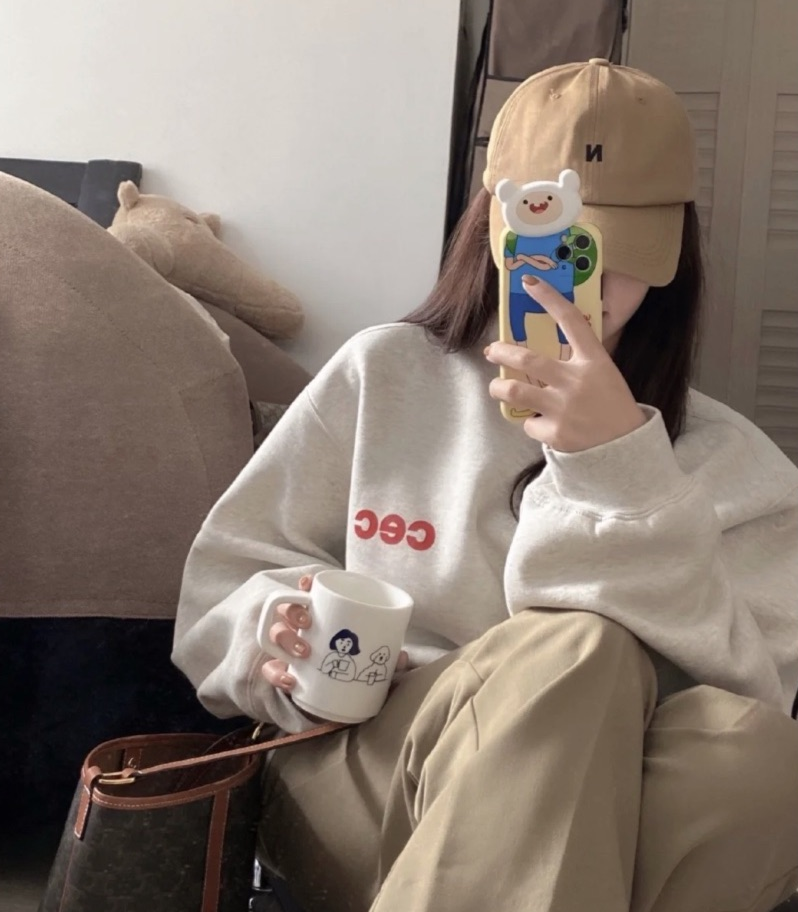 Letter Logo Oversized Sweatshirt