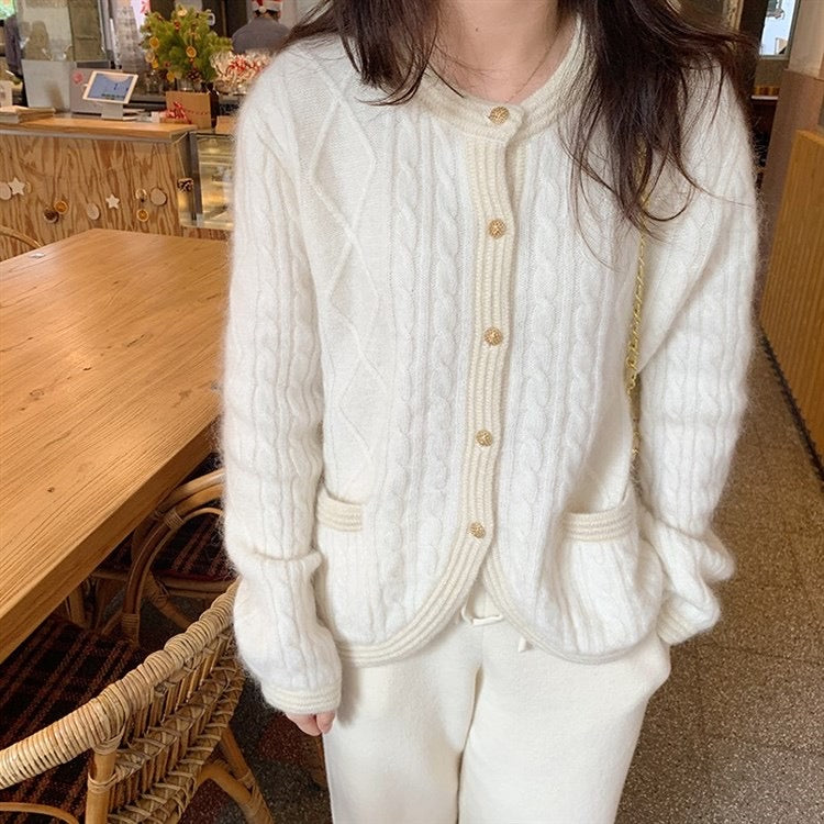 3D Knit Blended Cardigan