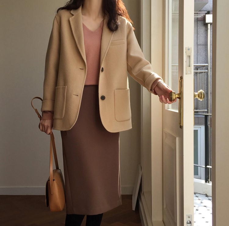 Morandi Colored V-Neck Sweater & Pencil Skirt Set