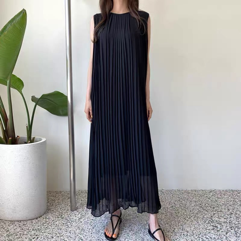 Sleeve-Less Pleated Midi Dress