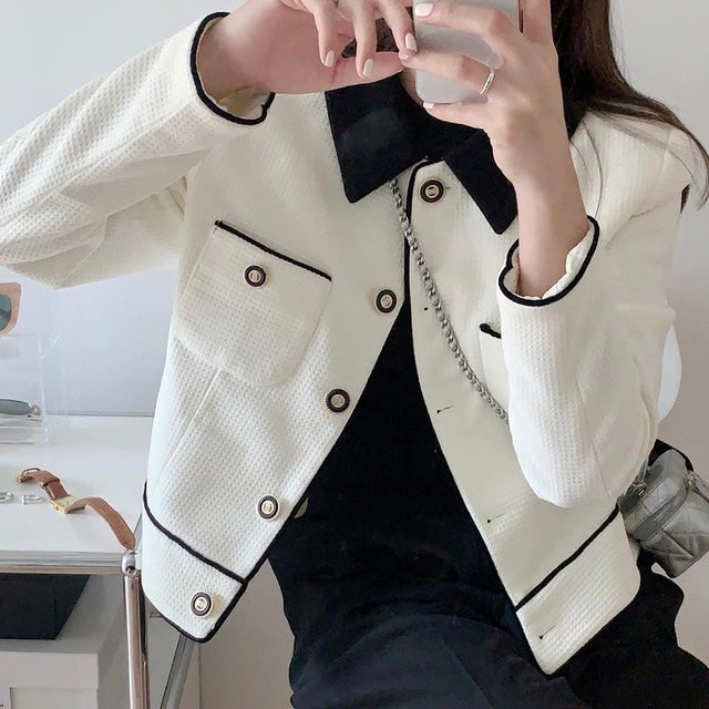 Classic Elegance Cropped Jacket with Pointed Collar