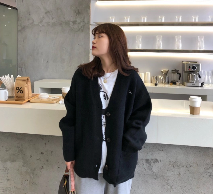 Boyfriend Style Minimalist Cardigan