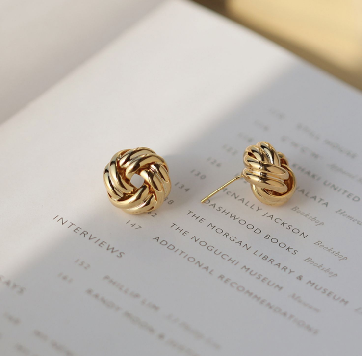 Classic Gold Knot Studs