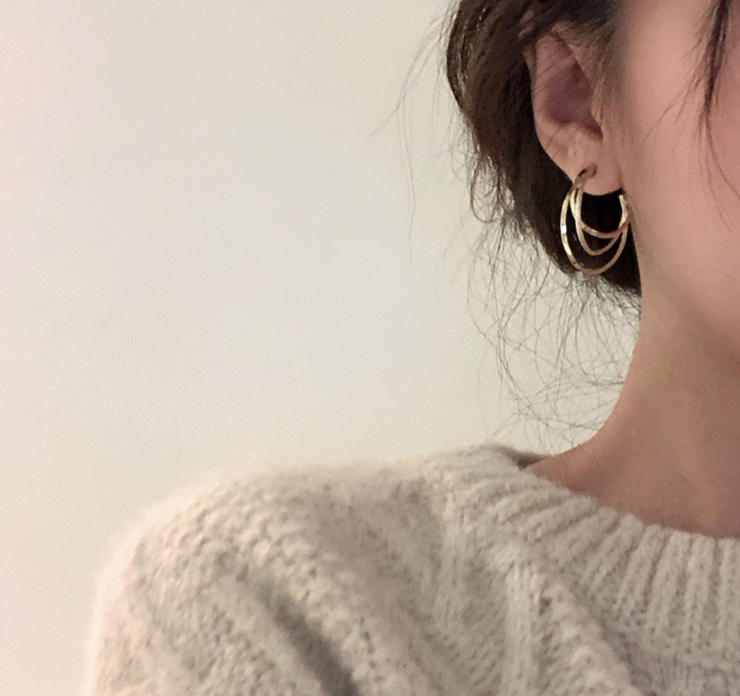 Interconnected Hoop Earrings