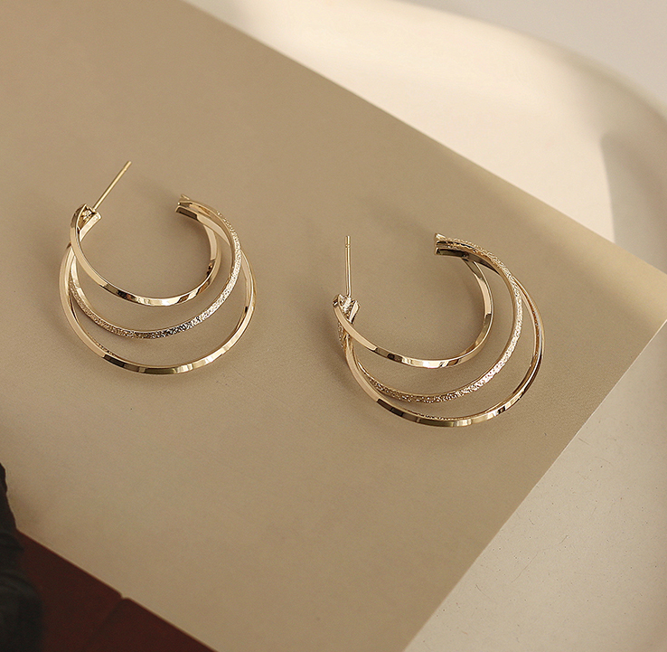 Interconnected Hoop Earrings