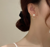 Clover with Fresh Water Pearl Ear Studs