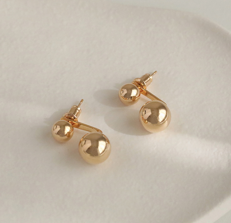 Minimalist Gold / Silver Ball Ear Jacket