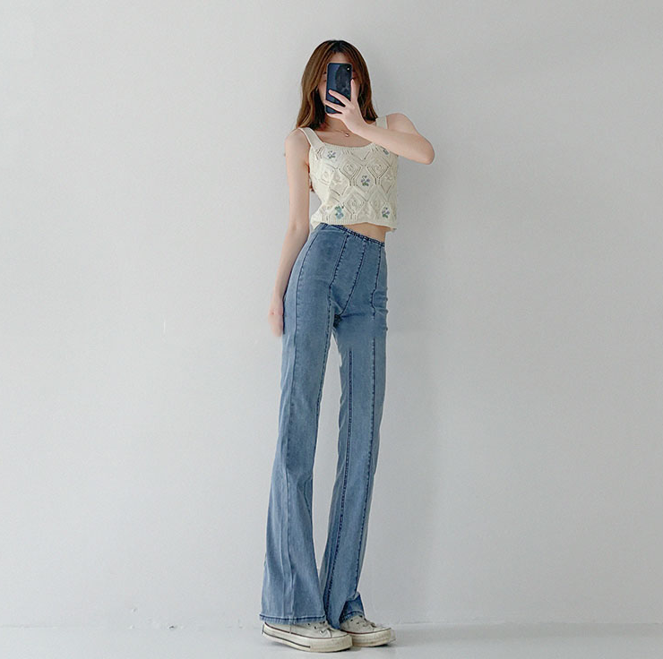 The Magic Slimming Seam Front Jeans