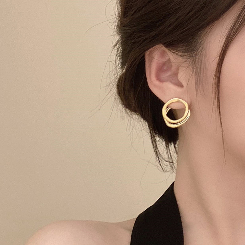 Minimalist Double Circle Earrings