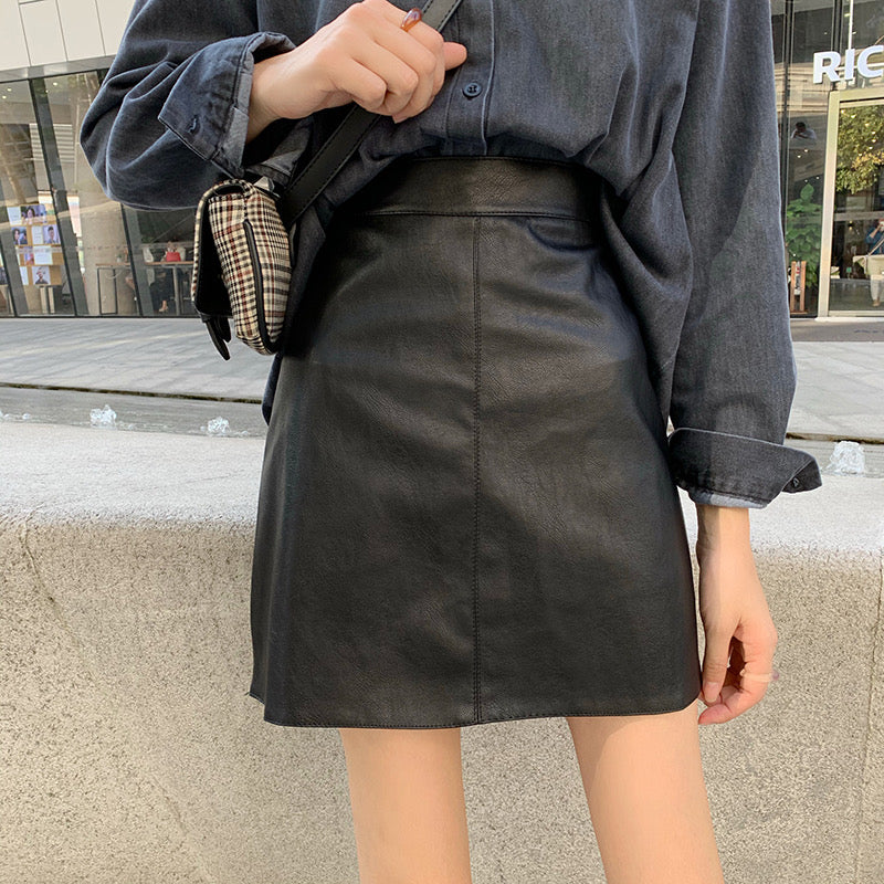 Black leather outlet skirt designer