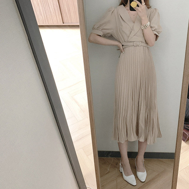 Pleated Short Sleeve Midi Dress with Belt