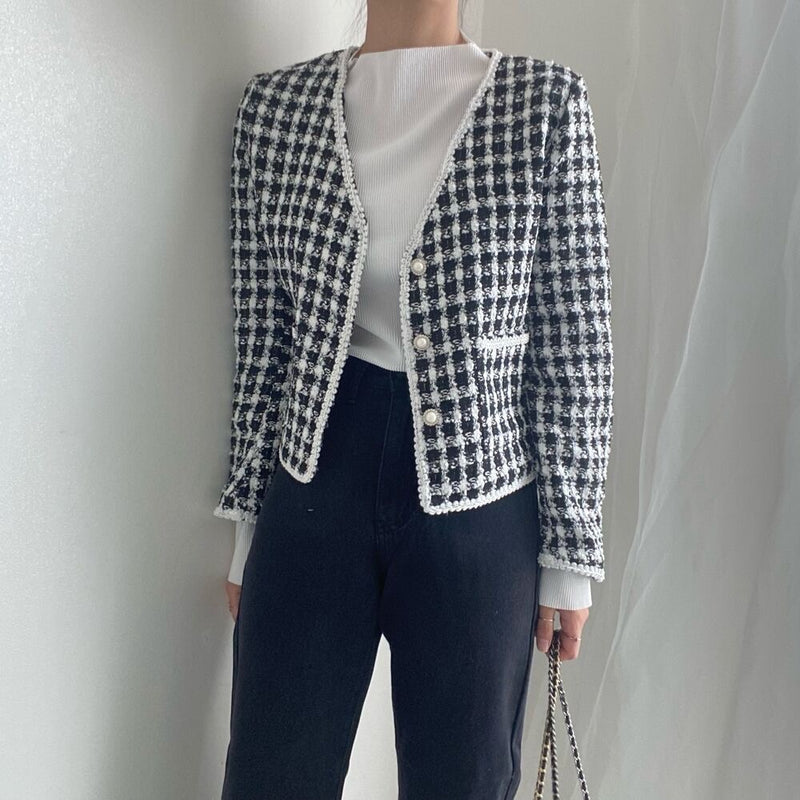 V-Neck Collarless Plaided Tweed Jacket