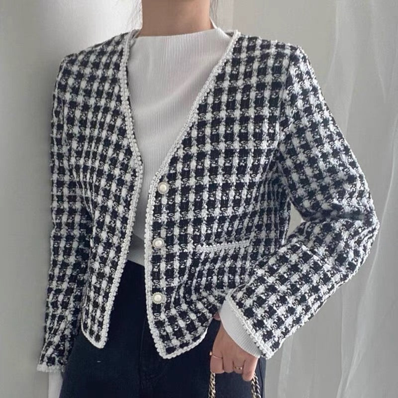 V-Neck Collarless Plaided Tweed Jacket