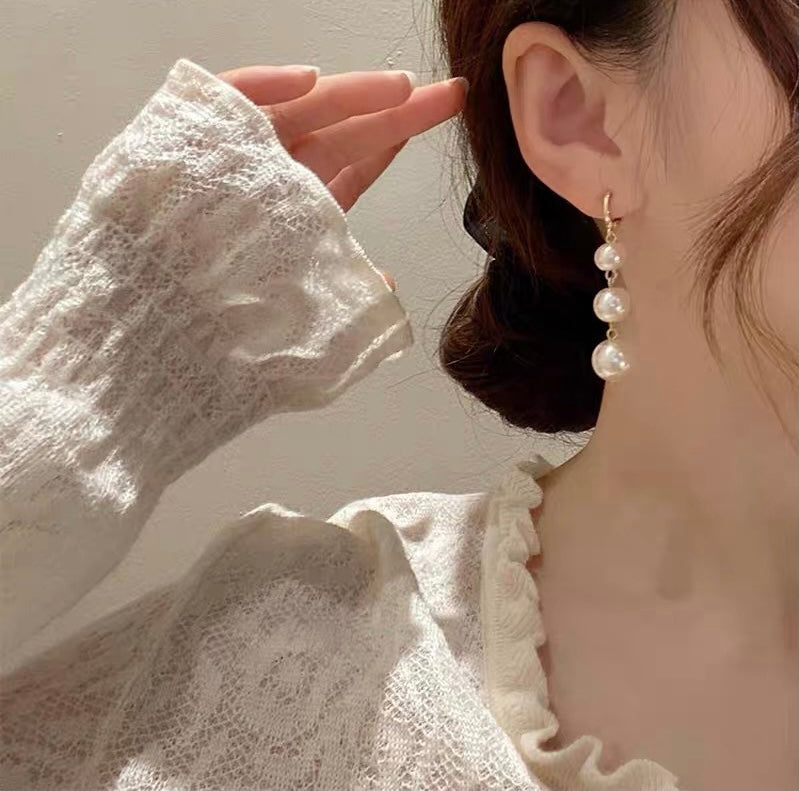 Three Pearls Dangling Earrings