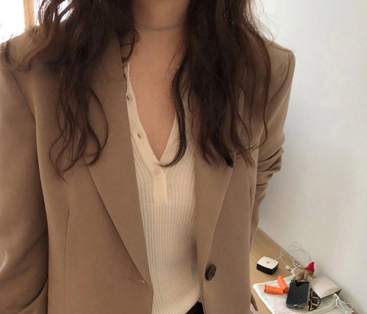 Relaxed Single-Breasted Blazer