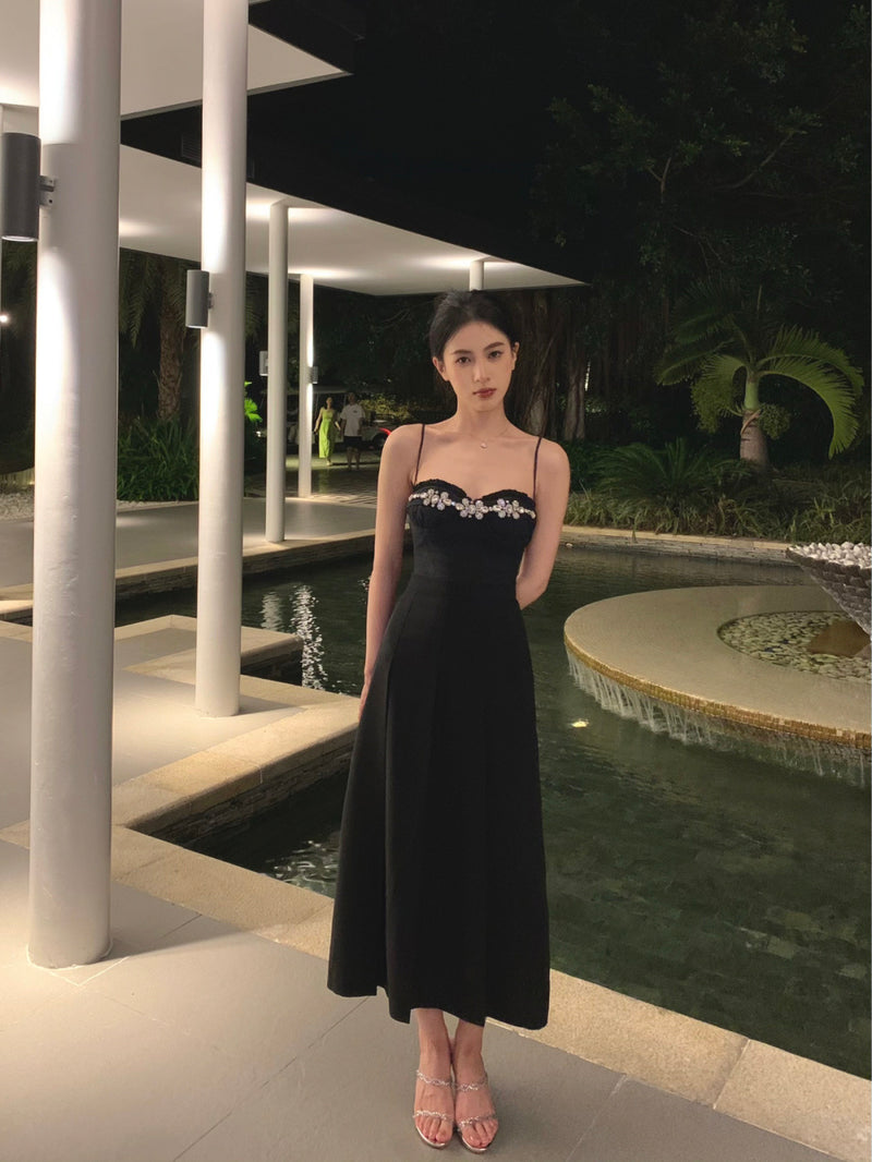 Black spaghetti hotsell strap gown