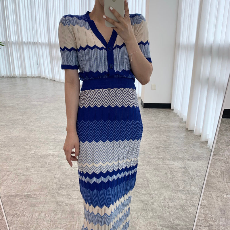 Wavy Knit Pattern 2-Piece Dress Set