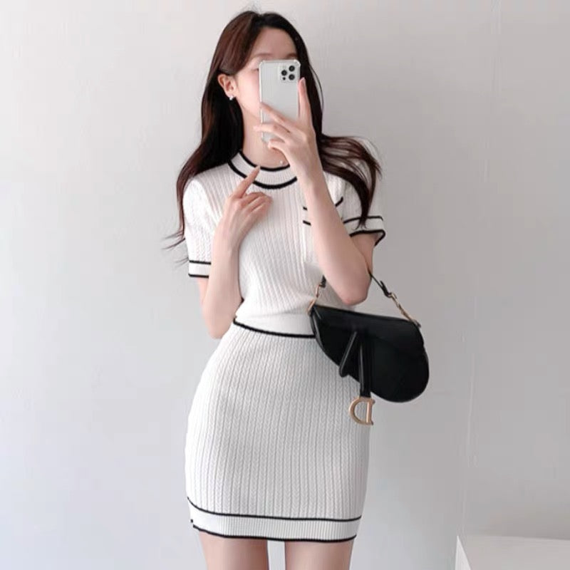 Knitted Contrast Color 2-Piece Dress Set