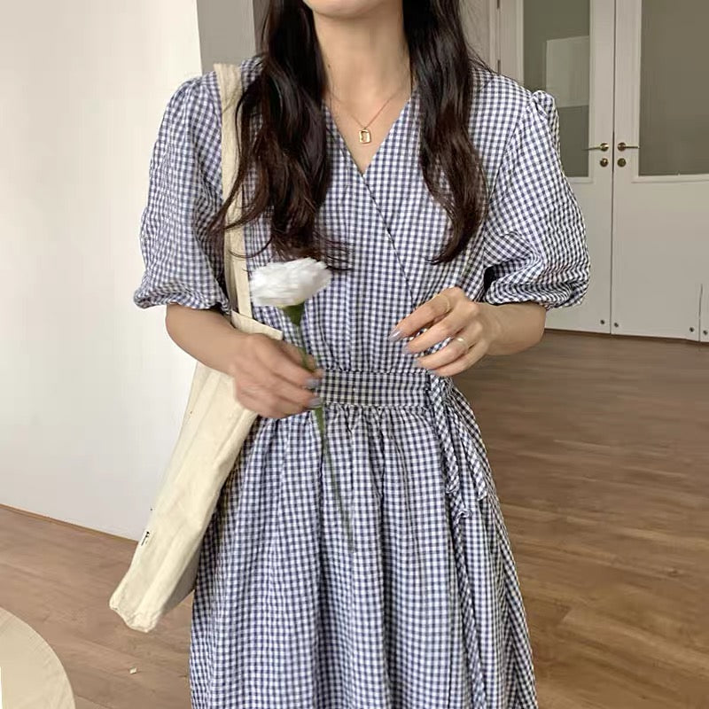 V-Neck Wrap Style Midi Dress in Checkered Patterns