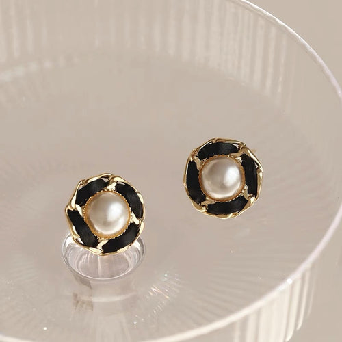 Pearl with Leather Circle Ear Studs